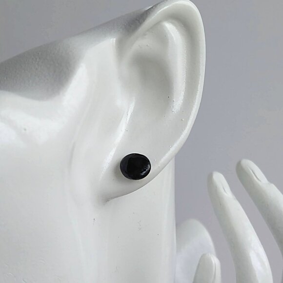 Handmade black polymer clay earrings. Boucles d'oreilles fait à la main - Picture 3 of 6